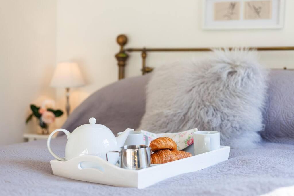 Bijou Coastal Apartment In Polperro With Hot Tub Onsite Parking Downhill Walk To Village 外观 照片