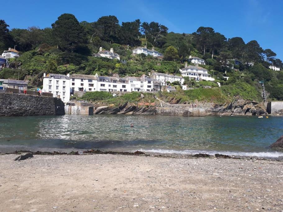 Bijou Coastal Apartment In Polperro With Hot Tub Onsite Parking Downhill Walk To Village 外观 照片